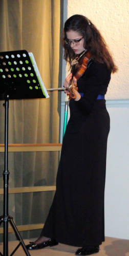 Elena Sandon al violino