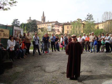 la raprresentazione nello stupendo scenario di Cassano d'Adda