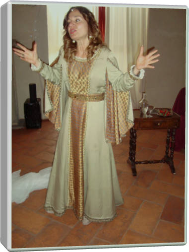 Piera de Maestri interpreta il fantasma del castello