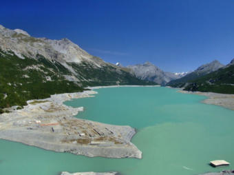 Laghi del Cancano sotto il passo di Val Alpisella