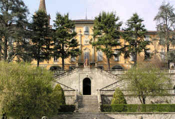 I giardini degradanti di Palazzo Brambilla