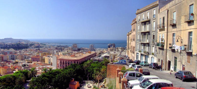 Cagliari - panoramica dal Quartiere Castello