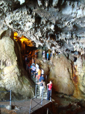 Ingresso delle grotte di Nettuno