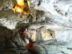 Ingresso delle grotte di Nettuno