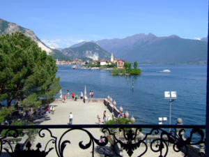 Isola Bella - balconata sul lago