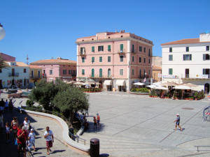 Sardegna - Santa Teresa di Gallura - la piazza