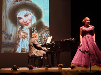 Marina Makarova (soprano) e Aleksandr Tsvetkov (piano) in concerto