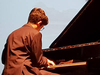 Tiago JESUS in concerto