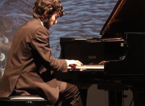 Simone Cernuschi in concerto